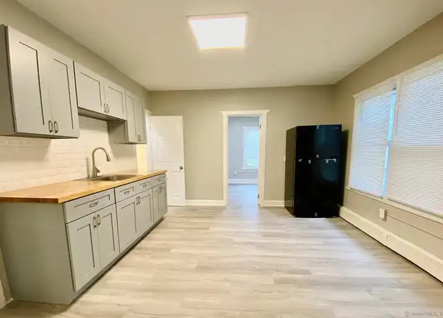 Property at 87 Caroline St Unit 2, Bridgeport, CT, 06608, 2 beds, 1 bath, [object Object]
