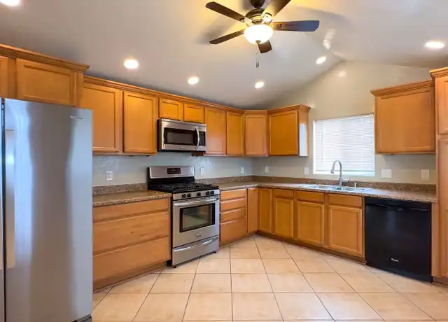 Property at 12331 Leona Ln Unit 12339, Poway, CA, 92064, 3 beds, 2 baths, [object Object]