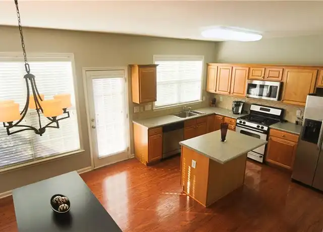Property at 1035 Thornborough Dr, Alpharetta, GA, 30004, 3 beds, 3.5 baths, [object Object]