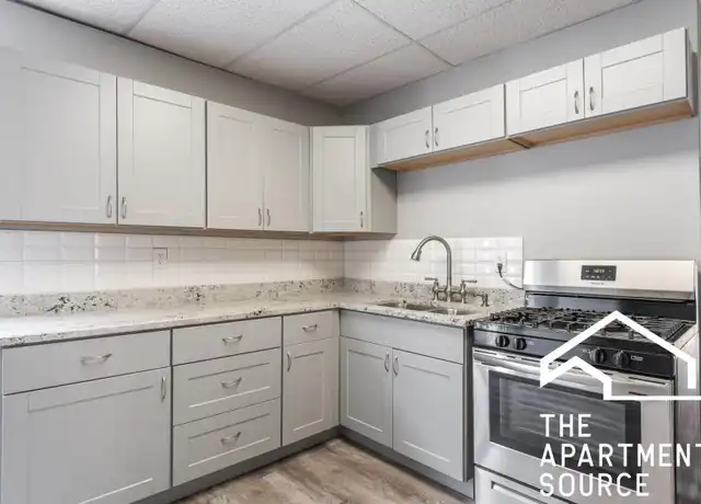 Property at 2132 W Iowa St, Chicago, IL, 60622, 2 beds, 1 bath, [object Object]
