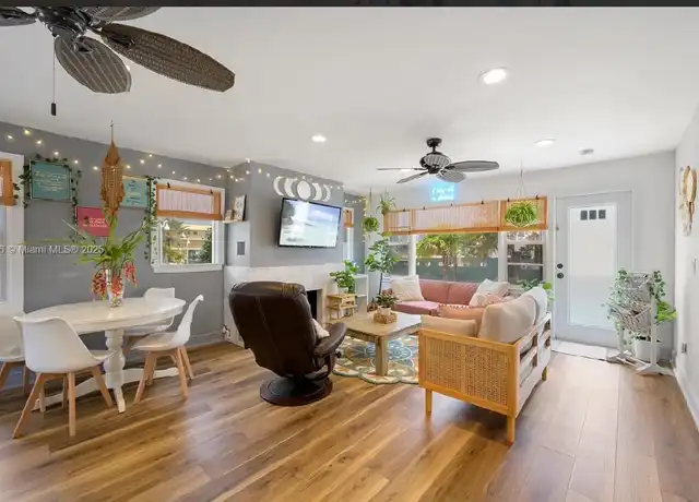 Property at 314 New Hampshire St #23, Hollywood, FL, 33019, 2 beds, 1 bath, [object Object]