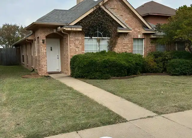 Property at 3101 Sarah Dr, Rockwall, TX, 75087, 3 beds, 2 baths, [object Object]