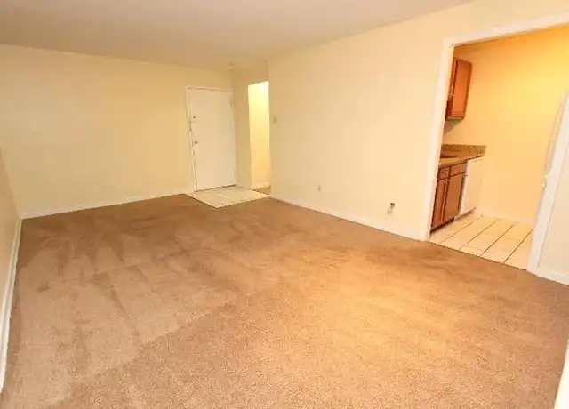 Property at 348 S Highland Ave, Pittsburgh, PA, 15206, 1 bed, 1 bath, [object Object]
