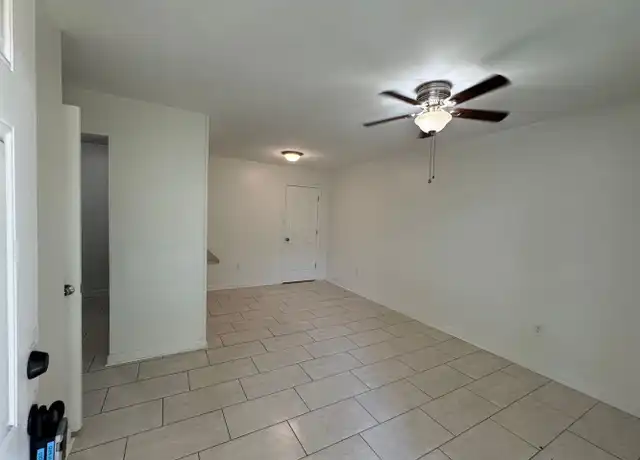 Property at 2121 Cleary Ave Unit 7, Metairie, LA, 70001, 1 bed, 1 bath, [object Object]