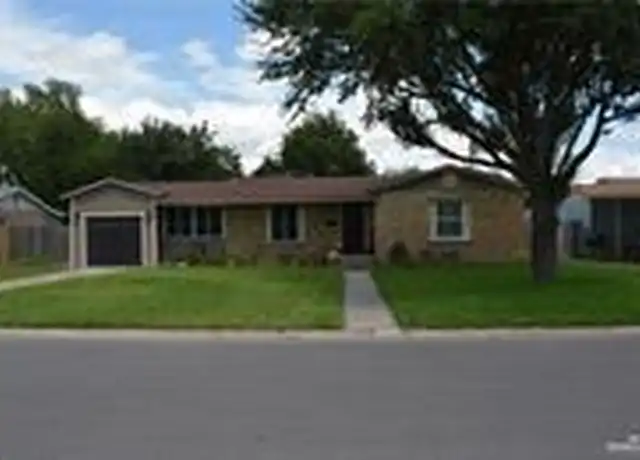 Property at 1812 N 13th 1/2 St, McAllen, TX, 78501, 2 beds, 2 baths, [object Object]
