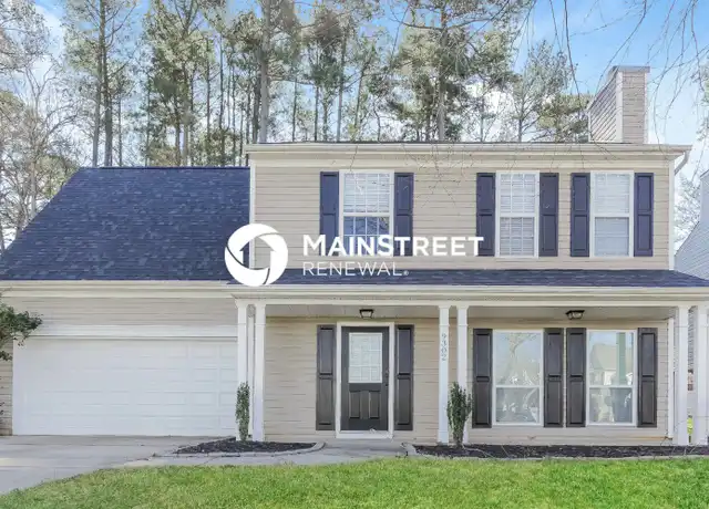 Property at 9302 Chastain Walk Dr, Charlotte, NC, 28216, 4 beds, 2 baths, [object Object]