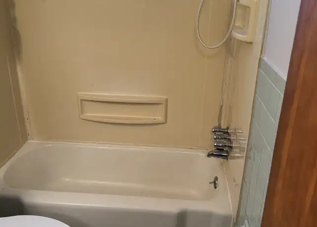 Property at 87 Promenade St Unit 87 Promenade, Crafton, PA, 15205, 3 beds, 1 bath, [object Object]