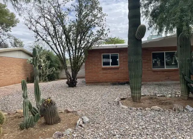 Property at 533 E Lawton St, Tucson, AZ, 85704, 3 beds, 2 baths, [object Object]