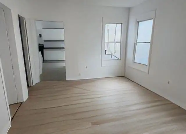 Property at 9 Maple Pl, Middletown, CT, 06457, 2 beds, 1 bath, [object Object]