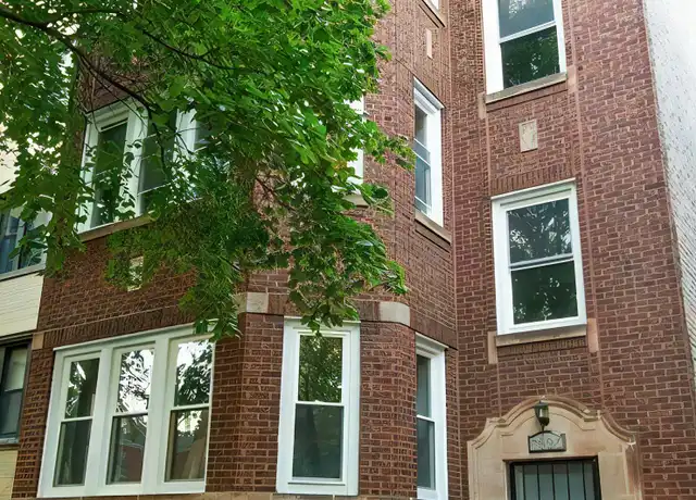 Property at 7826 S East End Ave Unit 3, Chicago, IL, 60649, 4 beds, 1 bath, [object Object]