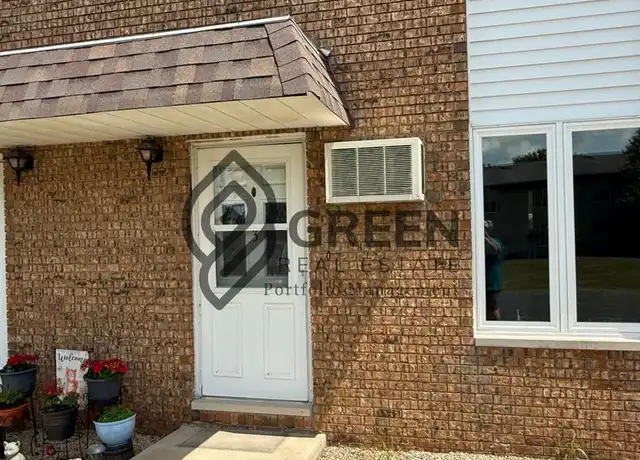 Property at 221 Keigher Dr Unit 3, Manteno, IL, 60950, 2 beds, 1.5 baths, [object Object]