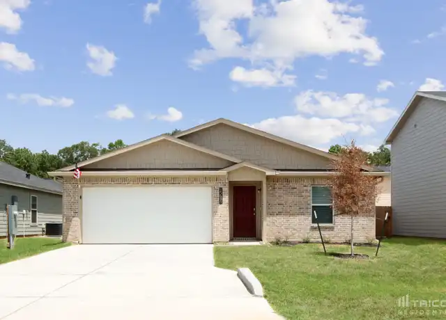 Property at 15685 Briar Forest Dr, Conroe, TX, 77306, 4 beds, 2 baths, [object Object]