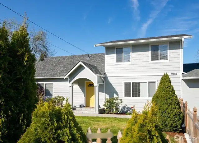 Property at 1201 Nile Ave NE, Renton, WA, 98059, 3 beds, 1.5 baths, [object Object]