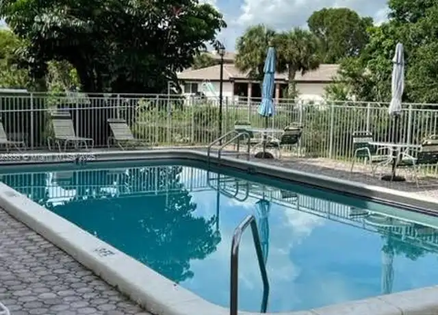 Property at 405 S Pine Island Rd Unit 108D, Plantation, FL, 33324, 1 bed, 1 bath, [object Object]