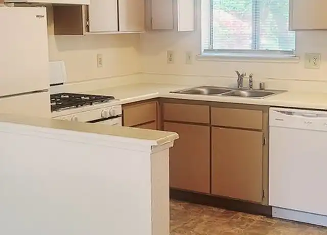 Property at 860 E Fifth St, Carson City, NV, 89701, 1 bed, 1 bath, [object Object]