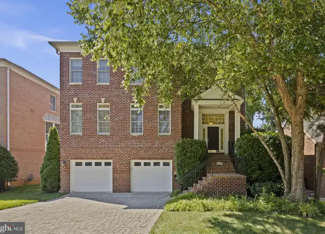 Property at 4906 16th St N, Arlington, VA, 22205, 5 beds, 4.5 baths, [object Object]
