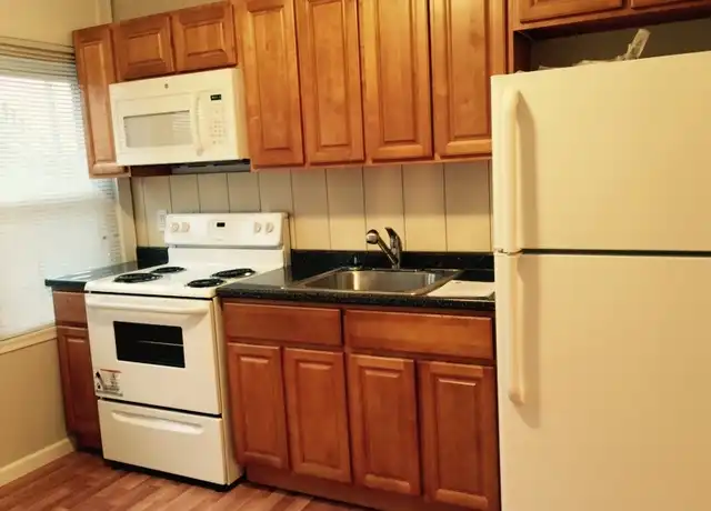 Property at 132 N 48th St Unit 2, Philadelphia, PA, 19139, 3 beds, 1 bath, [object Object]