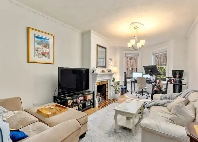 Property at 20 Wellington St Unit 2, Boston, MA, 02118, 1 bed, 1 bath, [object Object]
