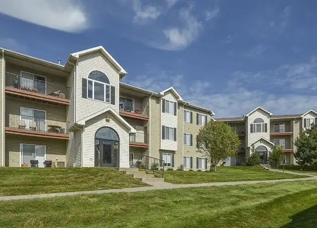 Property at Park West - 10901 Jaynes Plz, Omaha, NE, 68164, 1-3 bed, 1-2 bath, [object Object]