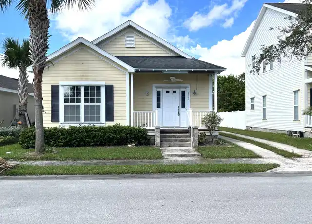 Property at 3321 Columbia Square Way, Fort Pierce, FL, 34982, 3 beds, 2 baths, [object Object]