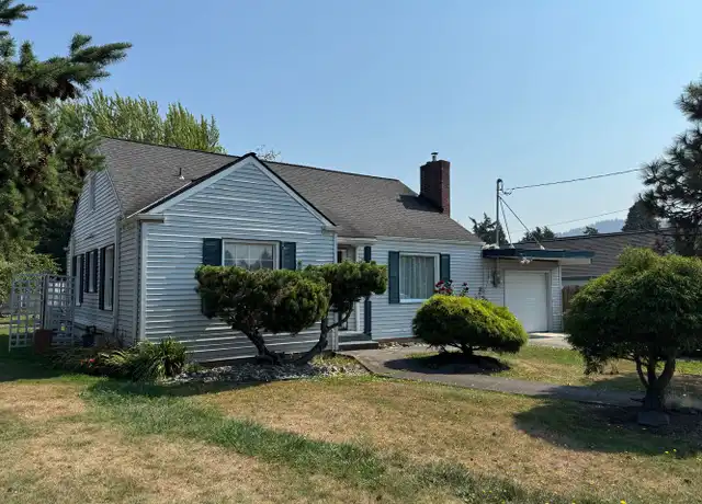 Property at 1012 S 15th St, Mount Vernon, WA, 98274, 4 beds, 2 baths, [object Object]