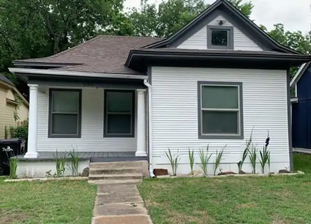 Property at 1006 W Chestnut St, Denison, TX, 75020, 2 beds, 1 bath, [object Object]
