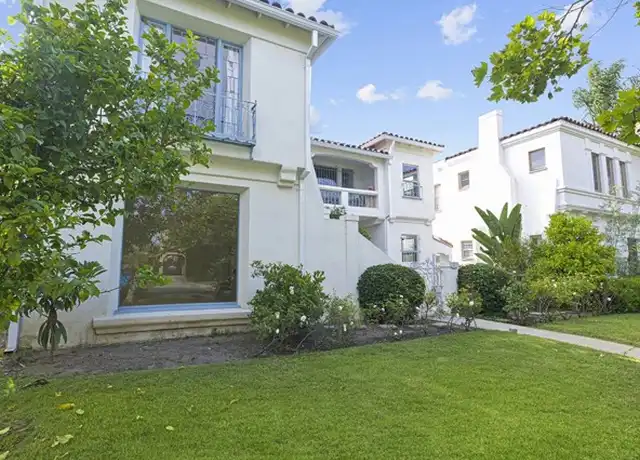 Property at 1119 S Crescent Heights Blvd, Los Angeles, CA, 90035, 3 beds, 2 baths, [object Object]