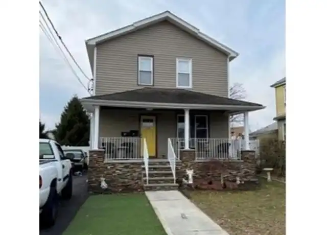 Property at 122 Page Ave Unit 2nd, Lyndhurst, NJ, 07071, 2 beds, 1 bath, [object Object]