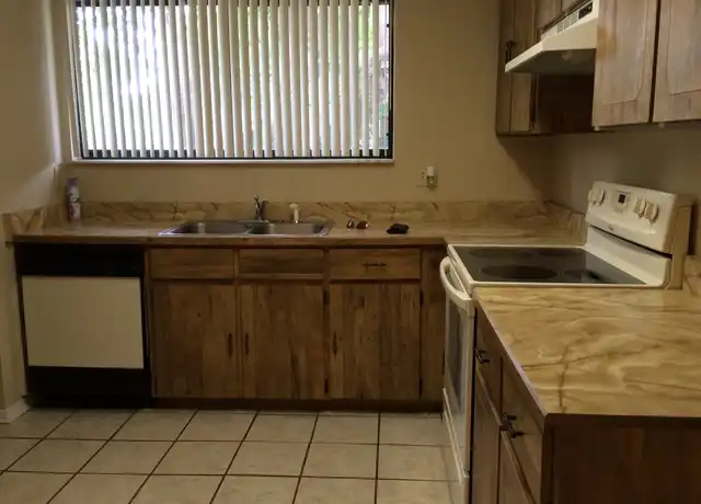 Property at 1556 Hancock Ln, Daytona Beach, FL, 32117, 2 beds, 2 baths, [object Object]