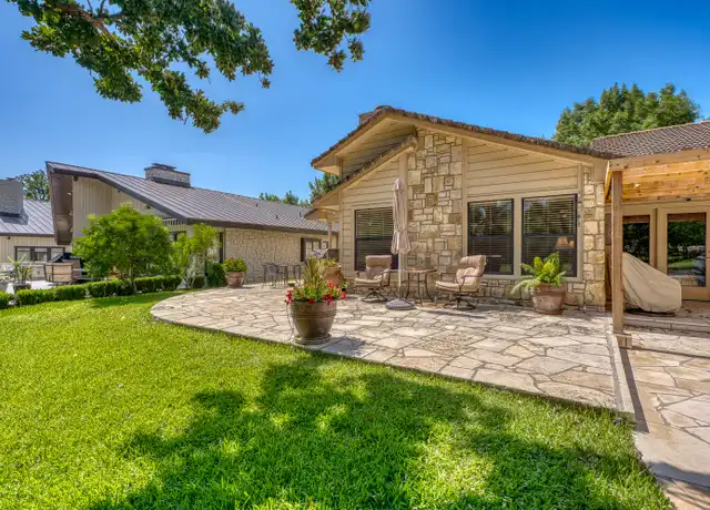 Property at 302 Fault Line Dr Unit D, Horseshoe Bay, TX, 78657, 2 beds, 2 baths, [object Object]