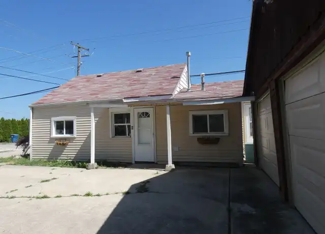 Property at 349 S Curtis Ave, Kankakee, IL, 60901, 2 beds, 1 bath, [object Object]