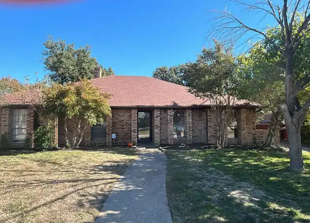 Property at 2200 Via del Norte Cir, Carrollton, TX, 75006, 4 beds, 2 baths, [object Object]