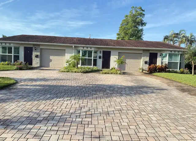 Property at 440 50th Ave N, Saint Petersburg, FL, 33703, 1 bed, 1 bath, [object Object]