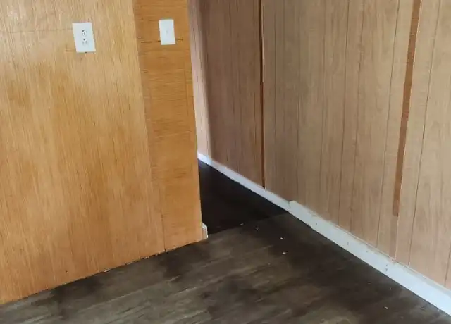 Property at 412 Cottonwood Church Rd #7, Rosenberg, TX, 77471, 3 beds, 1 bath, [object Object]