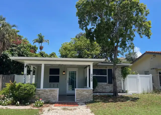 Property at 828 NE 16th Ave, Fort Lauderdale, FL, 33304, 1 bed, 1 bath, [object Object]
