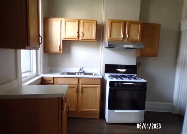 Property at 1609 N 17th St, Superior, WI, 54880, 1 bed, 1 bath, [object Object]