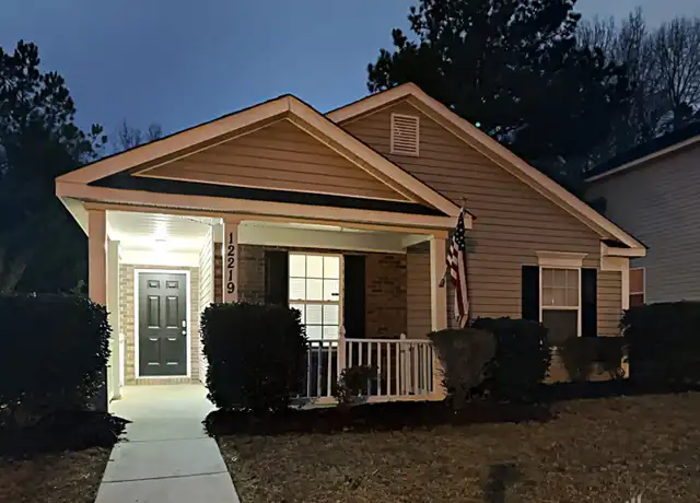 Property at 12219 Stewarts Crossing Dr, Charlotte, NC, 28215, 3 beds, 2 baths, [object Object]