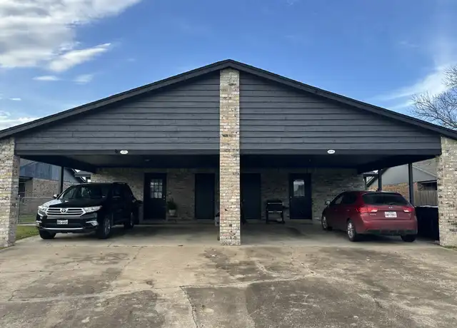 Property at 4006 Peperport Dr, Greenville, TX, 75402, 3 beds, 2 baths, [object Object]