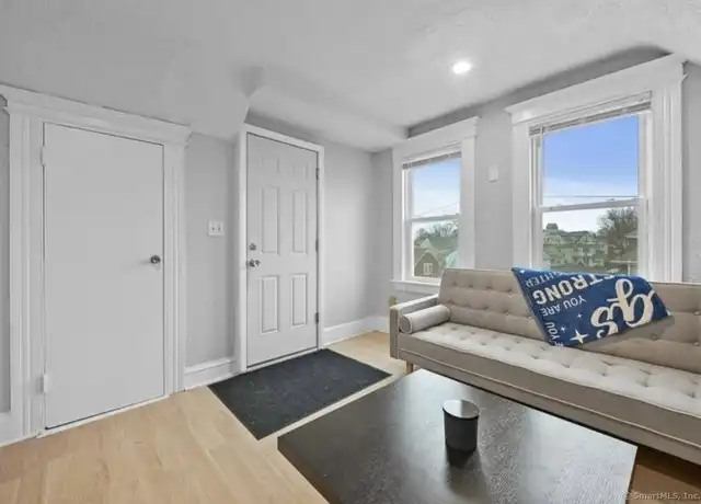Property at 115 Harborview Ave Unit 3rd, Bridgeport, CT, 06605, 2 beds, 1 bath, [object Object]