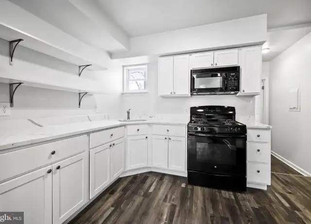 Property at 22 N Carey St, Baltimore, MD, 21223, 3 beds, 2 baths, [object Object]