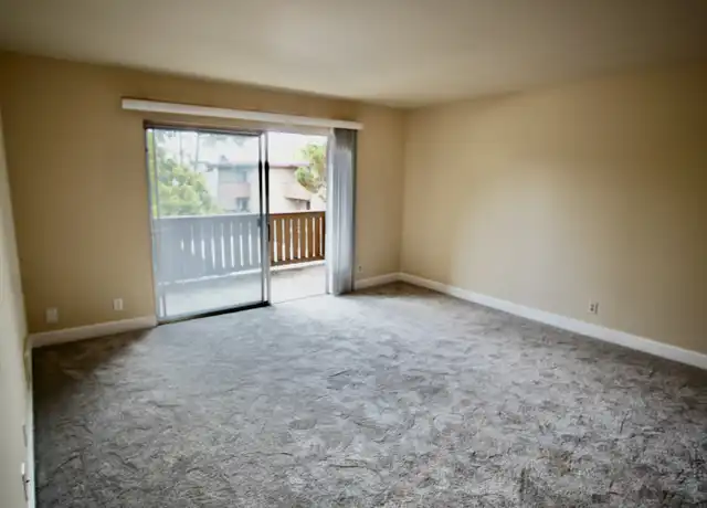 Property at 1305 Webster St Unit C309, Alameda, CA, 94501, 1 bed, 1 bath, [object Object]