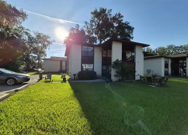 Property at 463 Bentwood Ln, Orange Park, FL, 32073, 2 beds, 1.5 baths, [object Object]