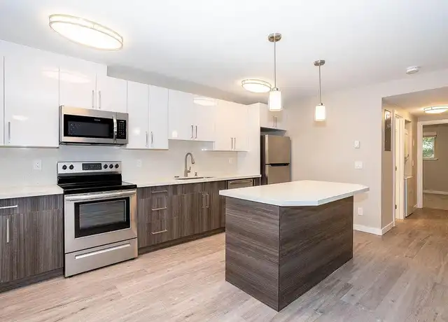 Property at Tamasha Apartments - 410 102nd Ave SE, Bellevue, WA, 98004, 2 beds, 2 baths, [object Object]