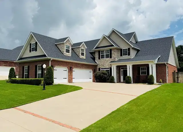 Property at 4754 Stonewall Xing, Fayetteville, AR, 72764, 5 beds, 3 baths, [object Object]