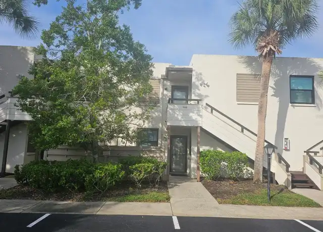 Property at 586 Lakeside Dr Unit 586, Bradenton, FL, 34210, 2 beds, 2 baths, [object Object]
