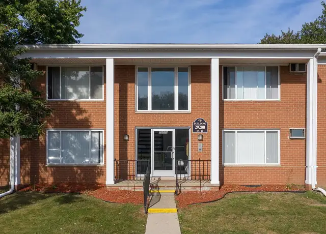 Photo of 29200 Dardanella St, Livonia, MI 48152