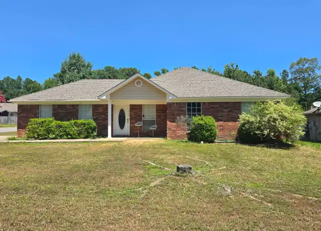 Property at 1518 Overview Dr, Benton, AR, 72015, 3 beds, 1.5 baths, [object Object]