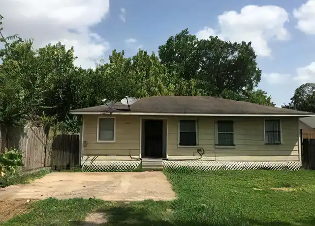 Property at 1311 Boswell St, Houston, TX, 77009, 3 beds, 2 baths, [object Object]