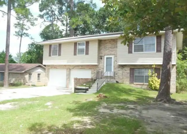 Property at 921 Lagrand Dr, Dothan, AL, 36301, 3 beds, 1.5 baths, [object Object]