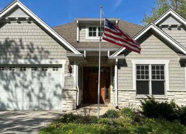 Photo of 1124 S Washington St, Wheaton, IL 60189